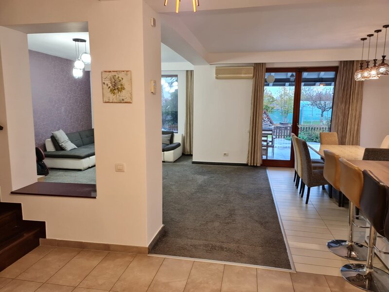 Pipera, American Village,